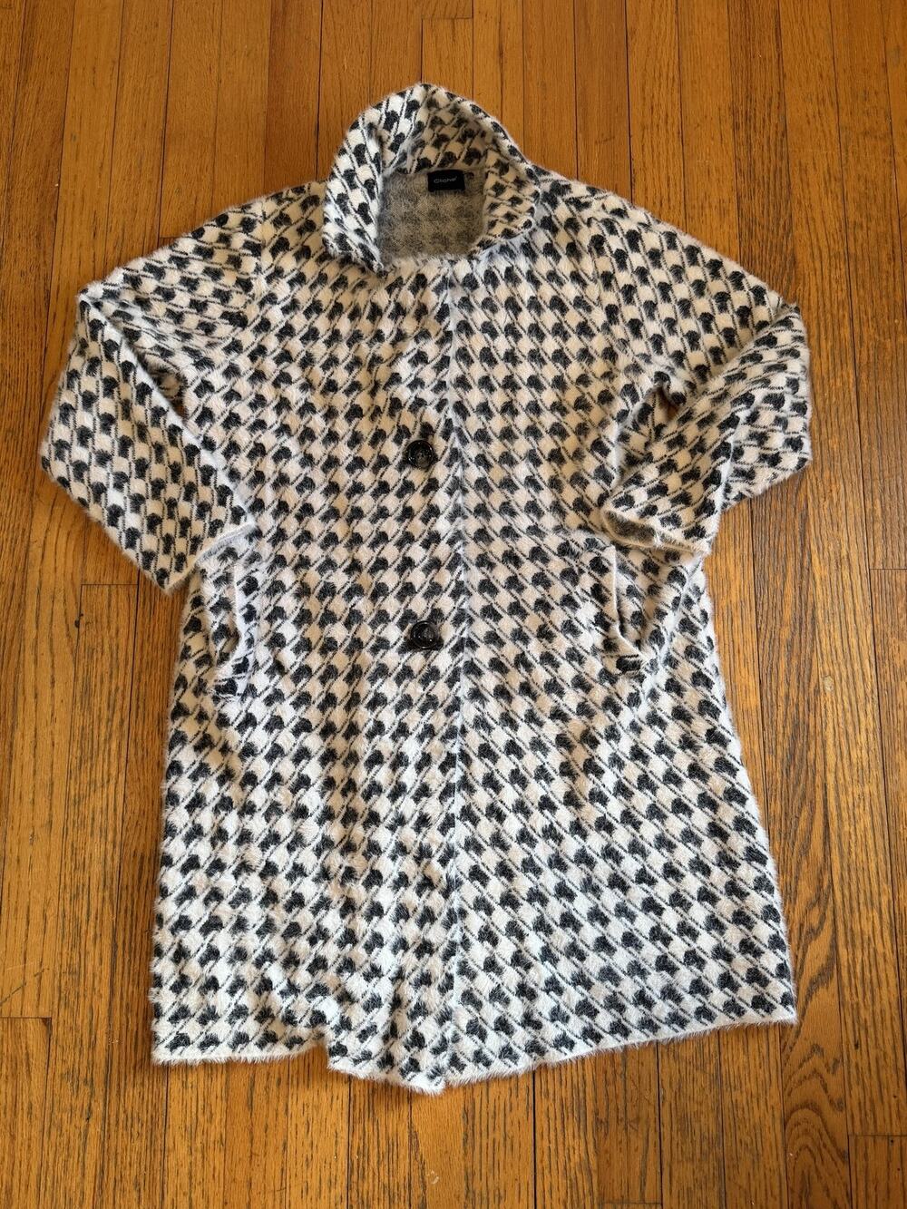 Cliche' Coat Womens Large White Black Check Knit Button Front Overcoat Fuzzy